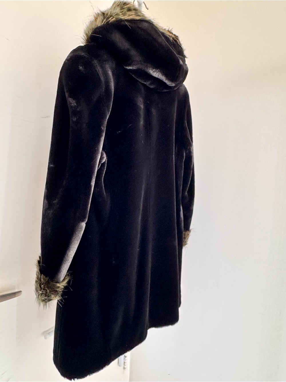 Vintage Black Faux Fur Hooded Toggle Coat Boho Penny Lane Y2K Whimsigoth - Picture 4 of 12